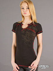 Women's t-shirt with a skull "A DEAD POEM"